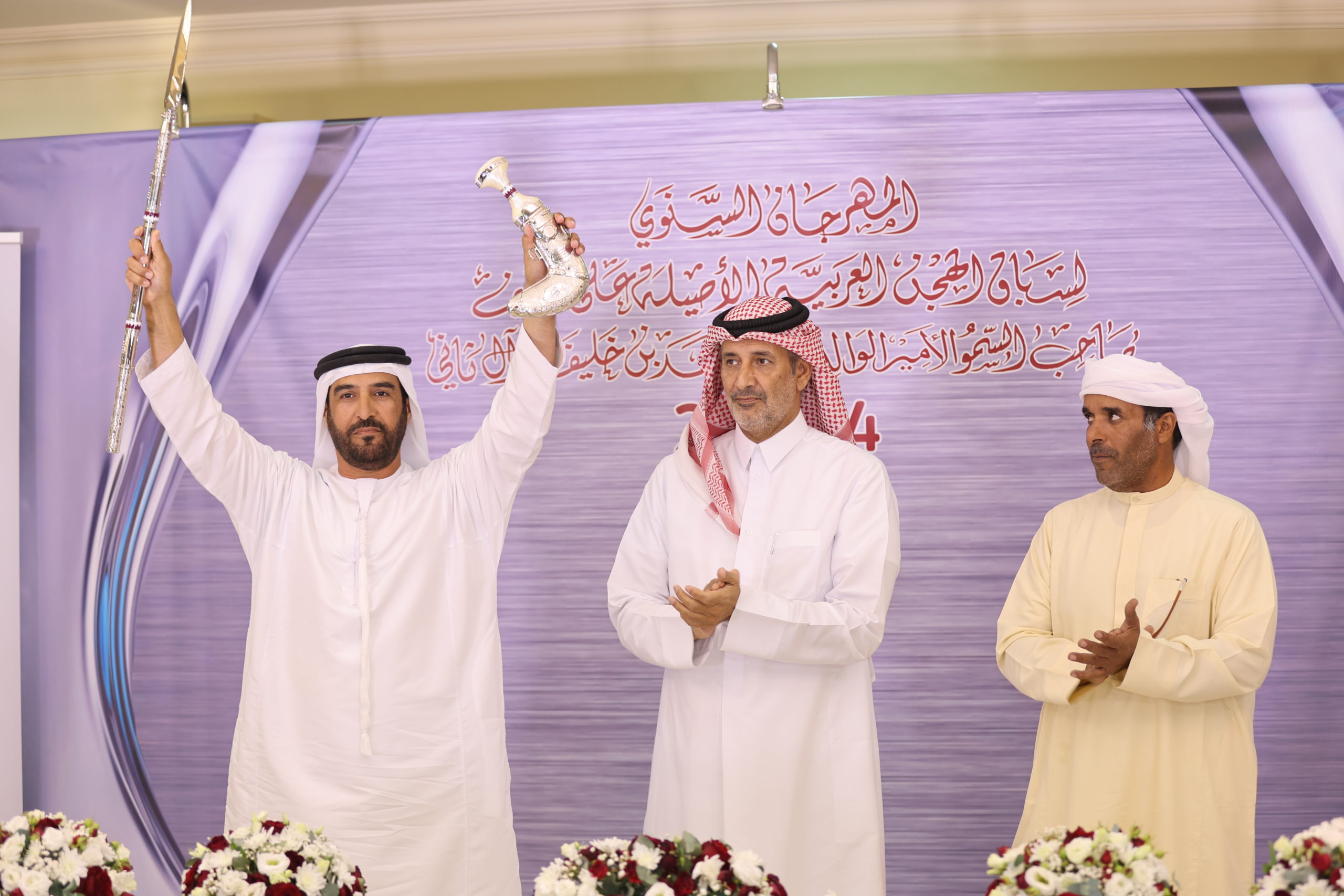 إثارة وندية على رموز الثنايا الفضية بميدان الشحانية